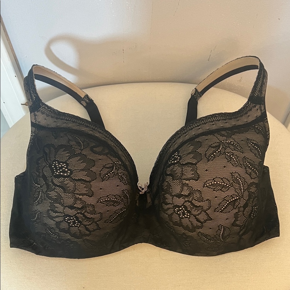 Cacique Black Floral Lace Bra- lightly lined-underwire
